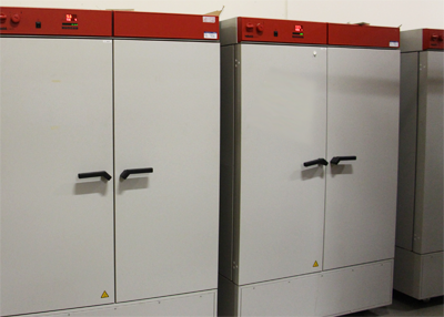 Climate cabinets for durability tests